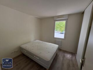  Appartement à louer 2 pièces 45 m²