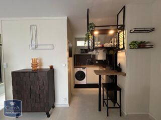  Appartement à louer 1 pièce 40 m²
