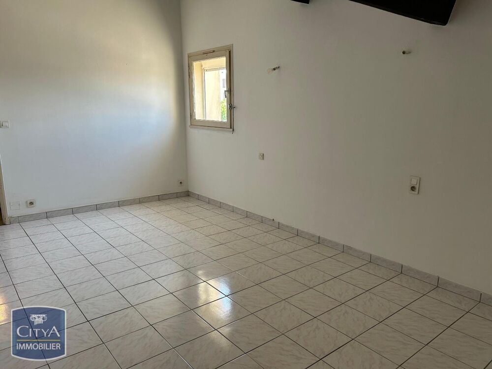 location Appartement - 2 pièce(s) - 61 m² Orange (84100)