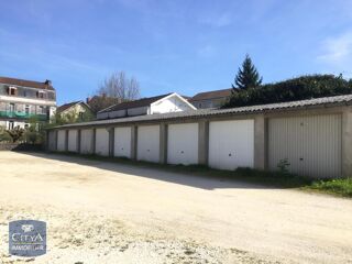  Parking / Garage � louer 