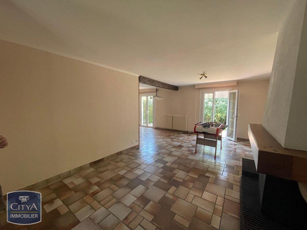location Maison - 4 pièce(s) - 114 m² Houppeville (76770)