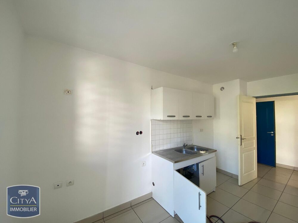 location Appartement - 4 pièce(s) - 97 m² Saint-Denis (97400)