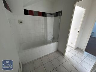  Appartement à louer 3 pièces 66 m²
