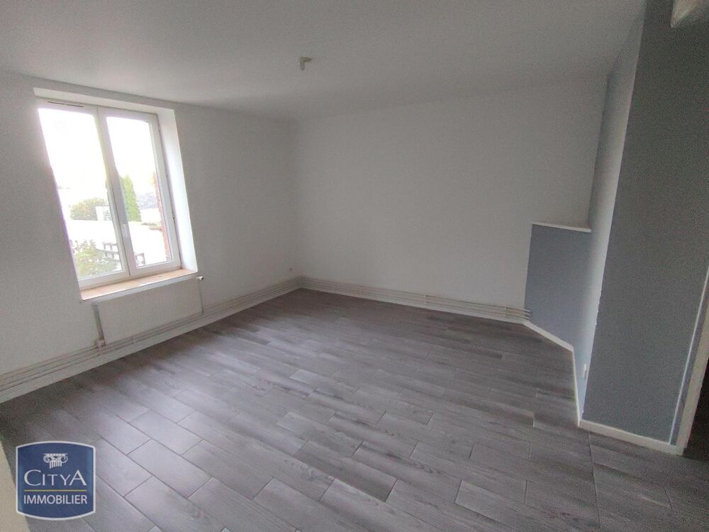 location Appartement - 4 pièce(s) - 68 m² Vrigne-aux-Bois (08330)