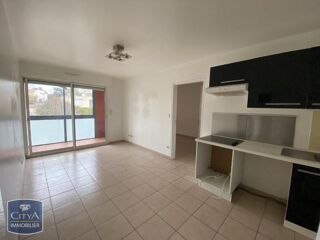  Appartement à louer 2 pièces 33 m²