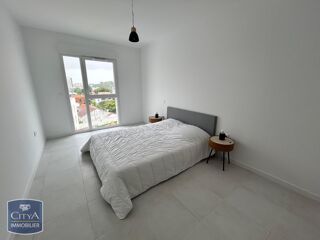  Appartement � louer 3 pi�ces 77 m�