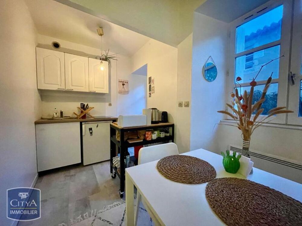 location Appartement - 2 pièce(s) - 32 m² Poitiers (86000)