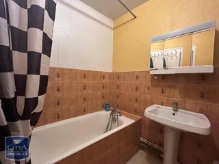 location Appartement - 1 pièce(s) - 27 m² Saint-Brieuc (22000)