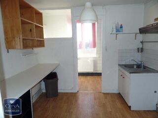  Appartement à louer 2 pièces 33 m²