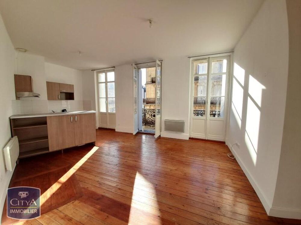 EXCLUSIVITÉ - T3 CENTRE-VILLE À louer : à AGEN (47000) d....