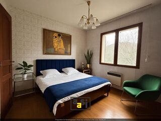  Villa à vendre 9 pièces 196 m²