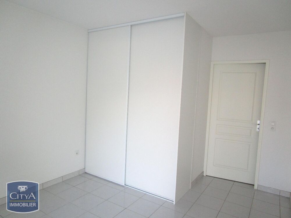 location Appartement - 2 pièce(s) - 41 m² Nimes (30900)