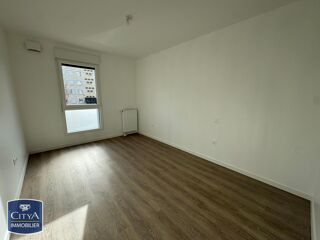  Appartement à louer 3 pièces 63 m²