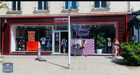 &Agrave; LOUER : D&eacute;couvrez ce grand local commercial situ&eacute; e... 2333 44600 Saint nazaire