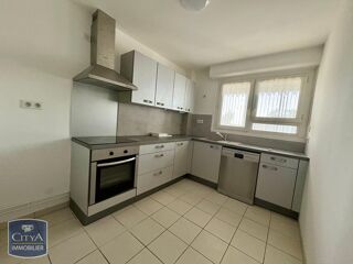  Appartement à louer 5 pièces 88 m²