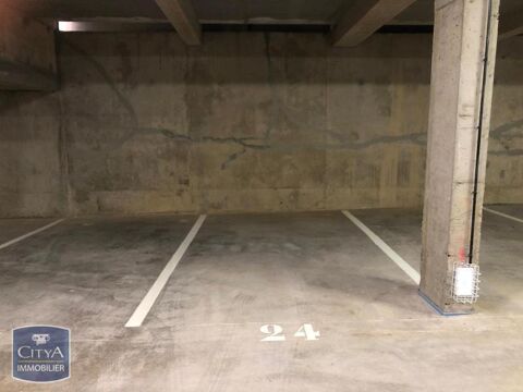  Parking / Garage � louer 
