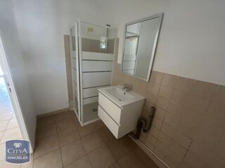  Appartement à louer 1 pièce 27 m²