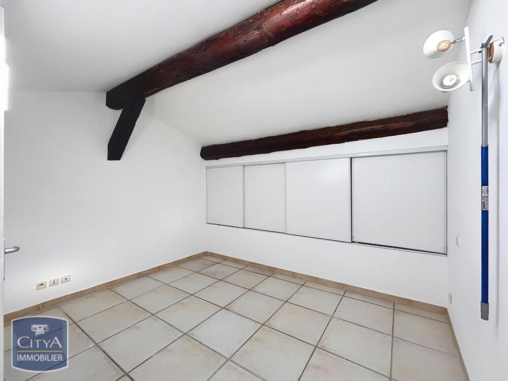 location Appartement - 3 pièce(s) - 74 m² Nîmes (30000)
