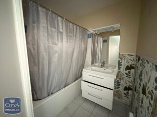  Appartement à louer 2 pièces 47 m²