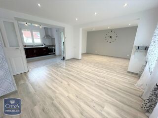  Maison à louer 5 pièces 102 m²