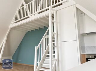 location Appartement - 4 pièce(s) - 81 m² Arras (62000)