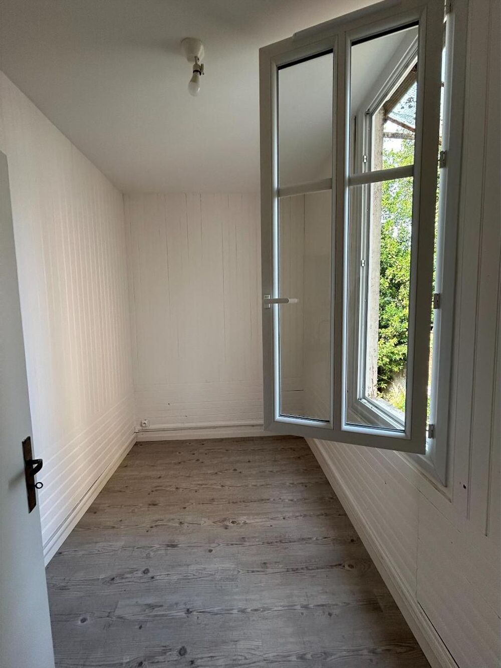location Appartement - 3 pièce(s) - 43 m² Tours (37000)