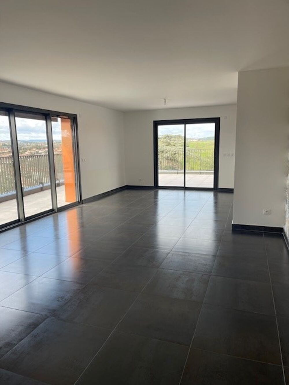 location Appartement - 4 pièce(s) - 110 m² Roche-la-Molière (42230)