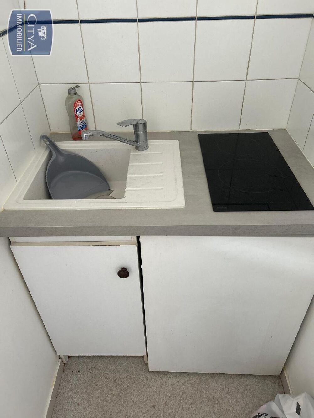 location Appartement - 1 pièce(s) - 15 m² Poitiers (86000)