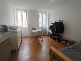 Appartement à louer 1 pièce 21 m²