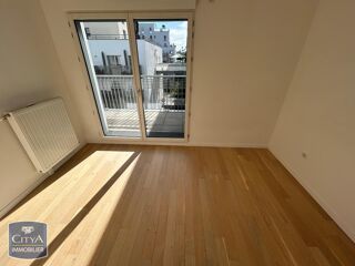  Appartement à louer 3 pièces 78 m²