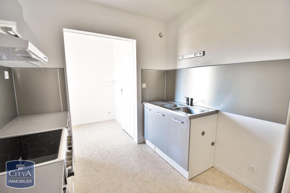 location Appartement - 4 pièce(s) - 74 m² Le Mans (72100)