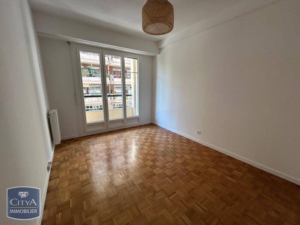 location Appartement - 3 pièce(s) - 70 m² Nice (06300)
