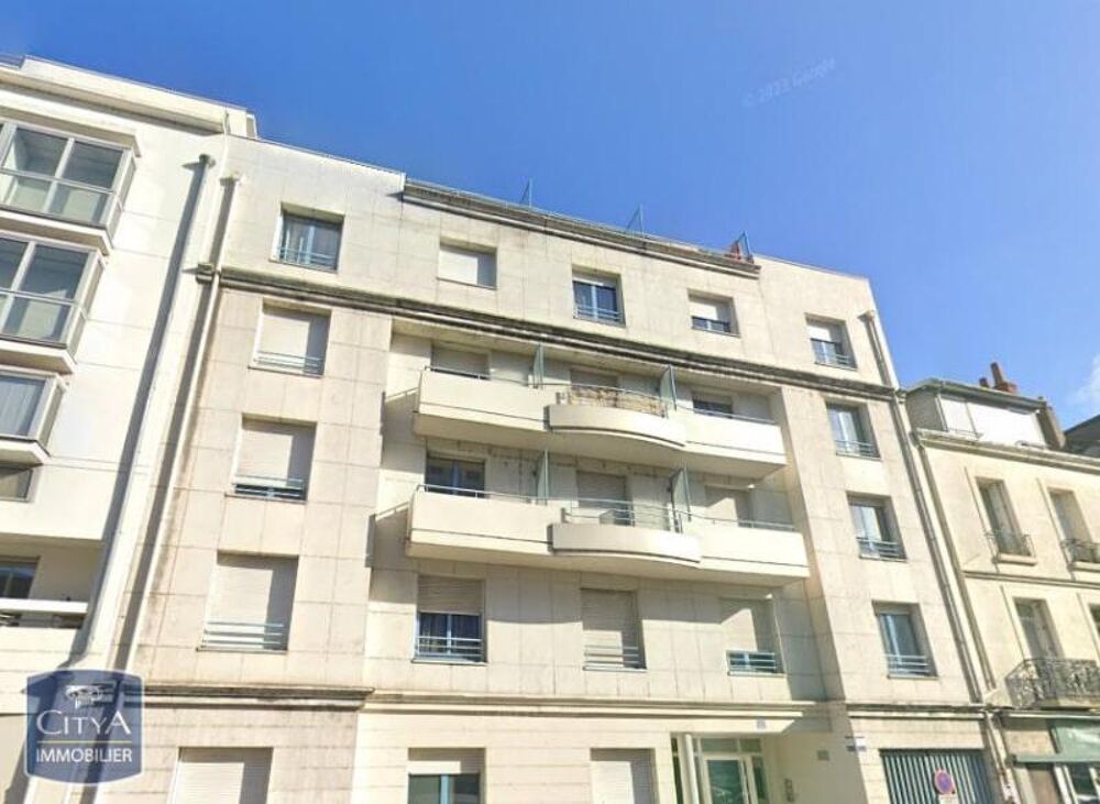 location Parking / Garage Tours (37000)