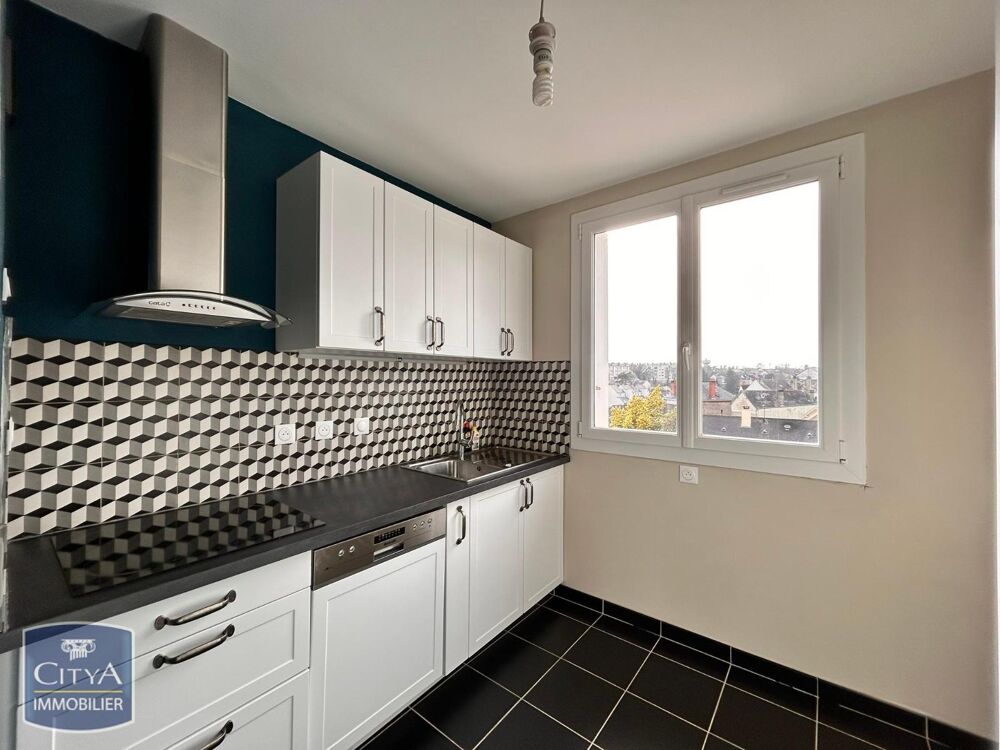 location Appartement - 3 pièce(s) - 71 m² Laval (53000)