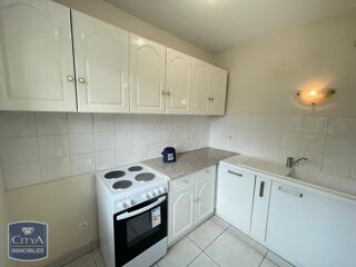  Appartement à louer 3 pièces 65 m²