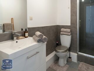  Appartement à louer 1 pièce 40 m²