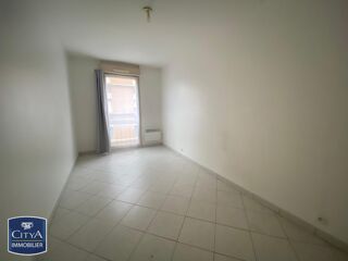  Appartement à louer 3 pièces 67 m²