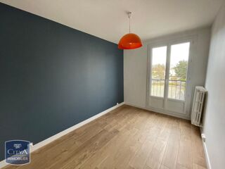  Appartement à louer 4 pièces 62 m²
