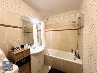  Appartement à louer 3 pièces 63 m²