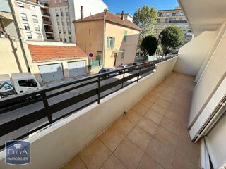  Appartement à louer 3 pièces 59 m²