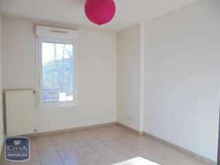  Appartement à louer 2 pièces 52 m²