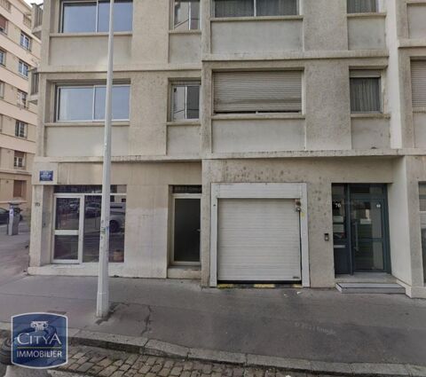  Parking / Garage  louer 