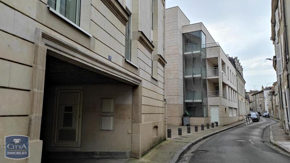 location Parking / Garage Poitiers (86000)