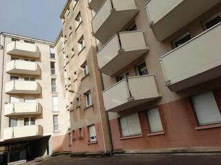  Appartement à louer 1 pièce 32 m²