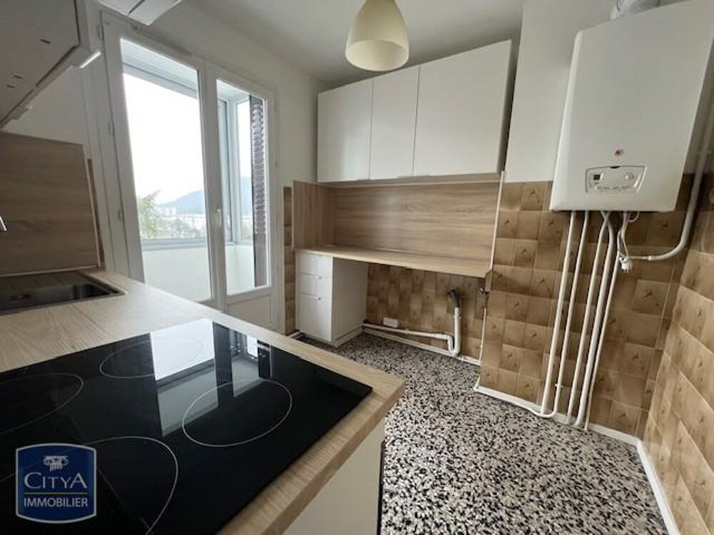 location Appartement - 3 pièce(s) - 50 m² Saint-Martin-d'Hères (38400)