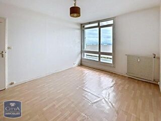 location Appartement - 2 pièce(s) - 43 m² Saint-Brieuc (22000)