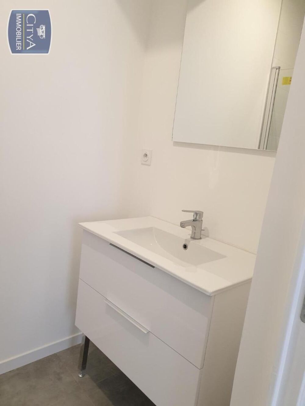 location Appartement - 2 pièce(s) - 39 m² Toulon (83100)