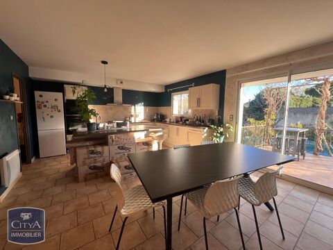  Villa  louer 6 pices 165 m