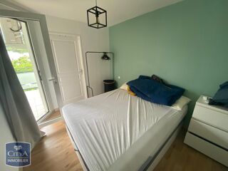  Appartement à louer 2 pièces 37 m²
