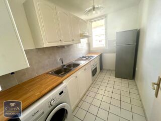  Appartement à louer 2 pièces 46 m²